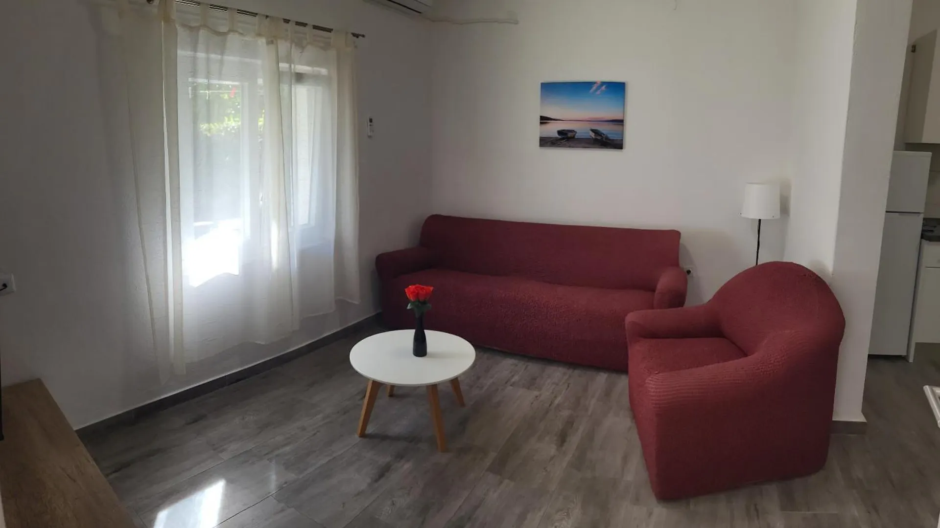 Apartment Elle With Free Private Parking Split