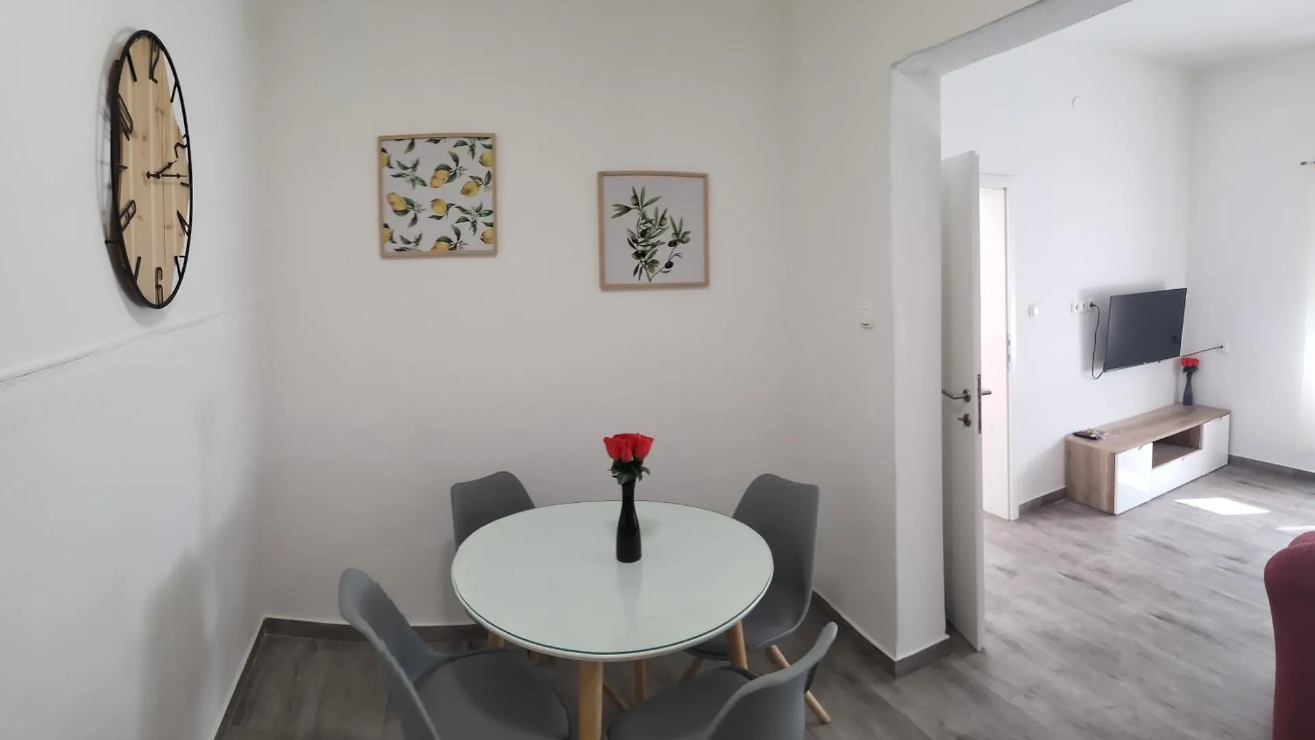 Apartment Elle With Free Private Parking Split 0*,  Croatia